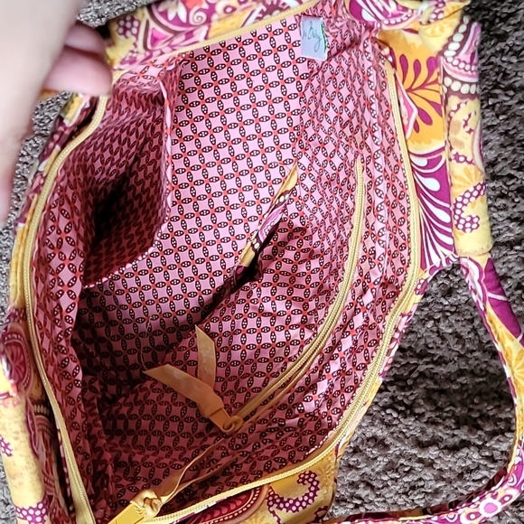 VERA bradley purse nwt Vera bradley purse retired Vera bradley purse retired - Picture 15 of 16